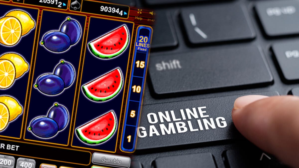 Why People Love Online Casinos For Playing Online Slots?